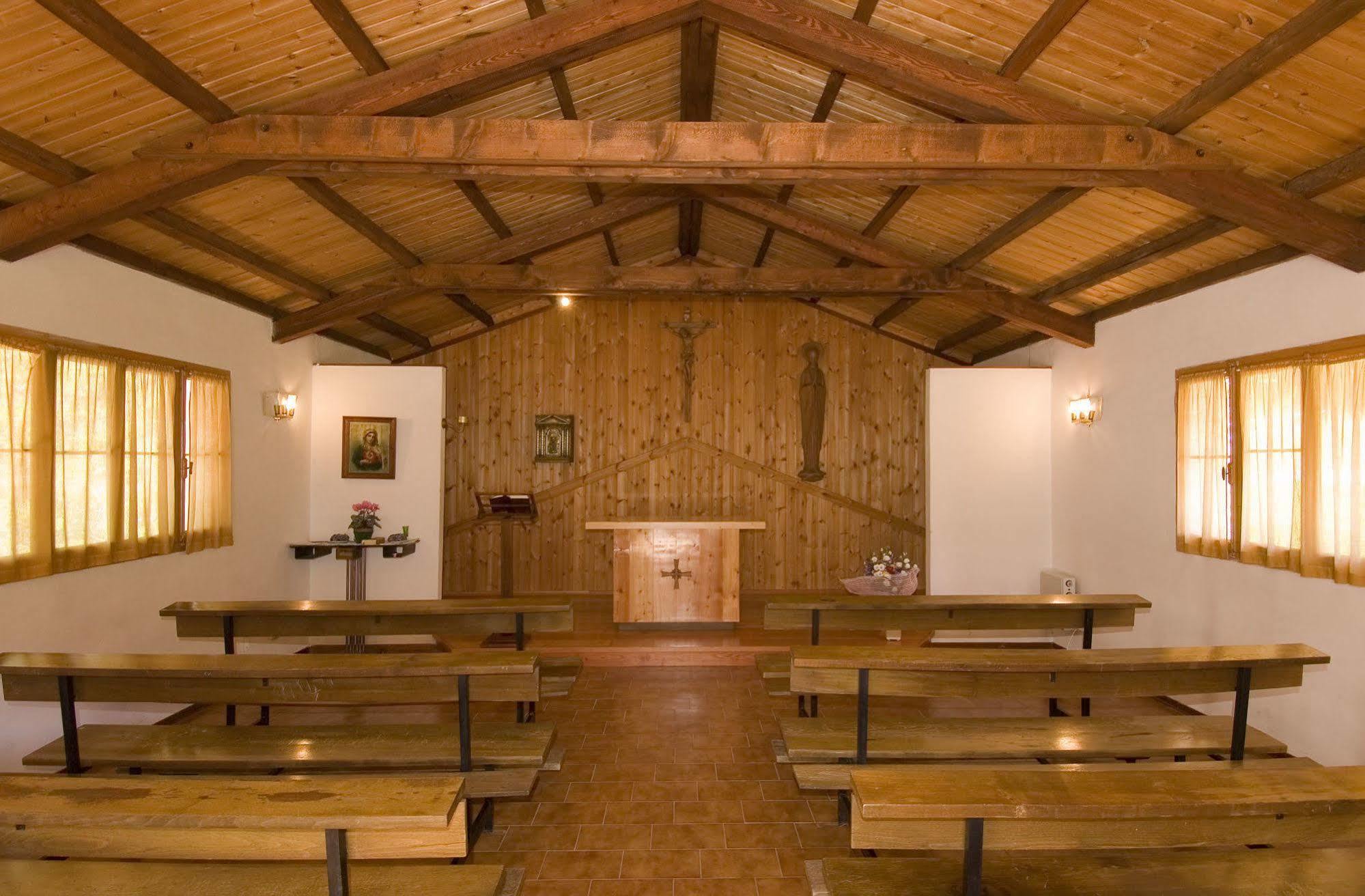 Casa Alpina Sant'Apollinare Falcade Exterior foto